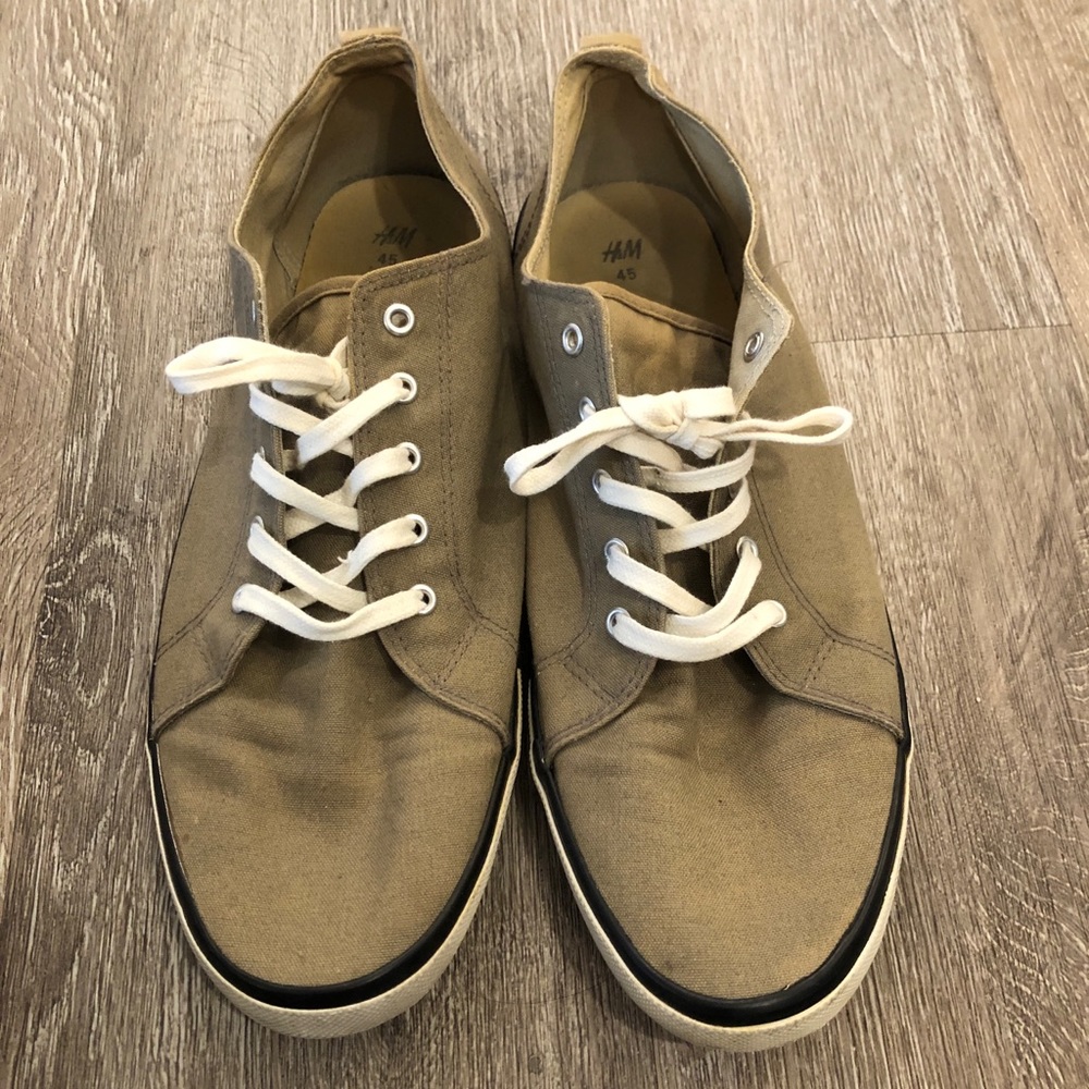 H&M Size 11.5 Tan Tennis Shoes
